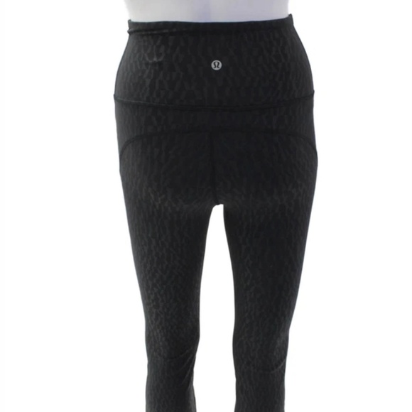 Lululemon Groove Flared leggings in Segment Emboss Black Size 0 - Picture 2 of 5